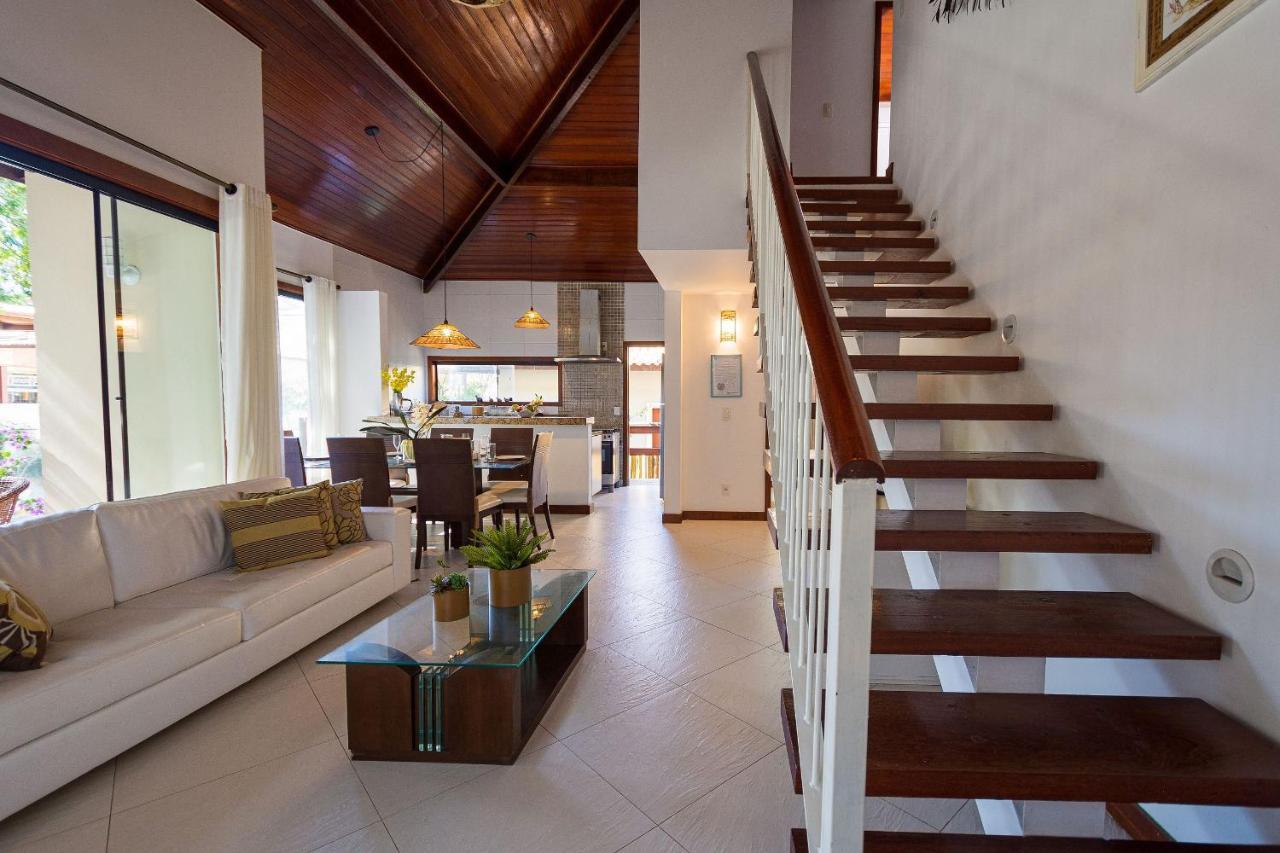 Casa espetacular entre Geribá e Ferradurinha - WIFI 200MB - Piscina do codomínio - 700 m da praia - Garagem - 4 Suites - Área gourmet privativa - Cozinha equipada - Área kids - Portaria 24h - Ar condicionado Búzios Esterno foto