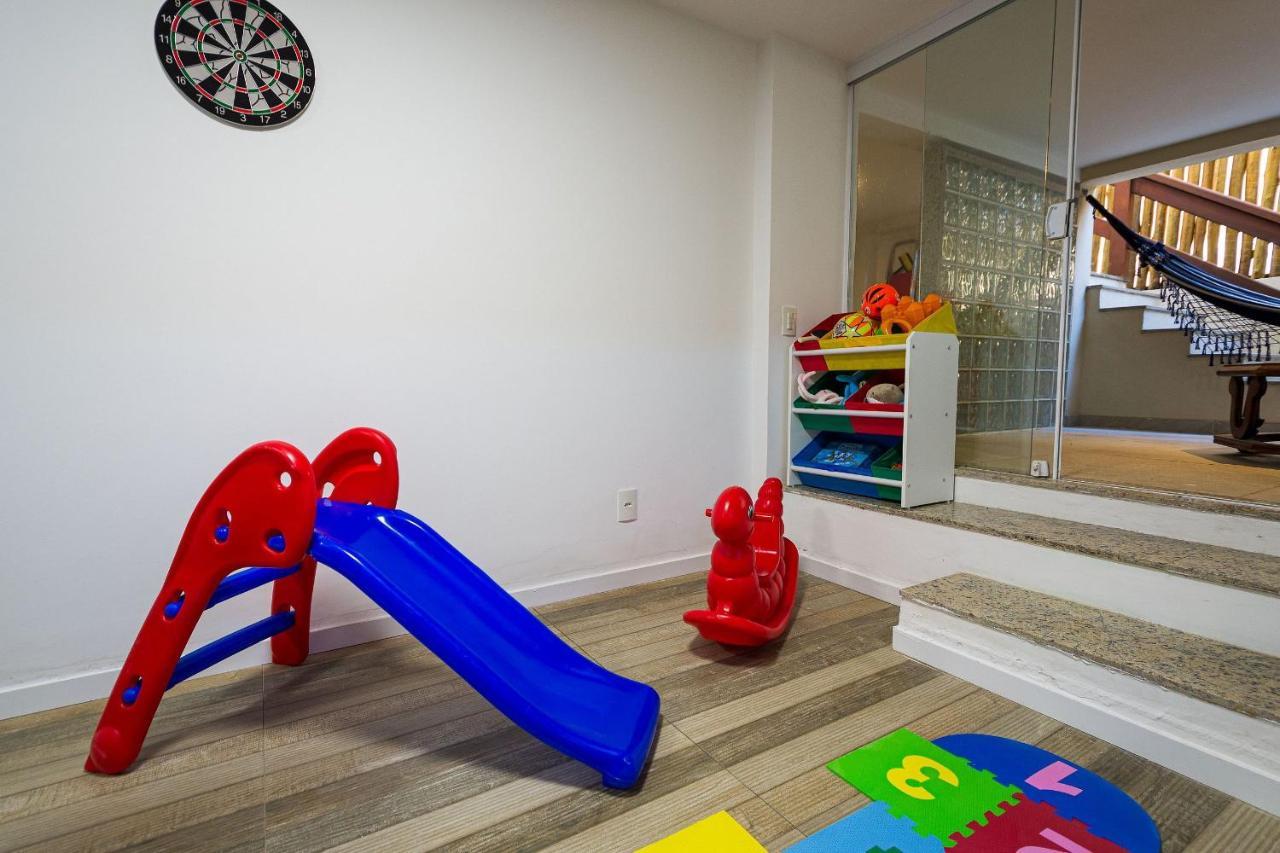 Casa espetacular entre Geribá e Ferradurinha - WIFI 200MB - Piscina do codomínio - 700 m da praia - Garagem - 4 Suites - Área gourmet privativa - Cozinha equipada - Área kids - Portaria 24h - Ar condicionado Búzios Esterno foto