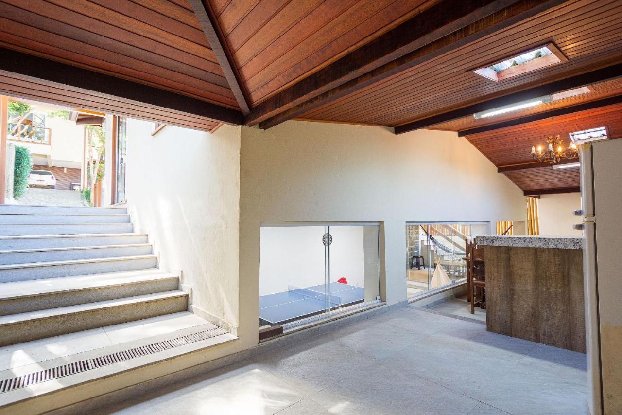 Casa espetacular entre Geribá e Ferradurinha - WIFI 200MB - Piscina do codomínio - 700 m da praia - Garagem - 4 Suites - Área gourmet privativa - Cozinha equipada - Área kids - Portaria 24h - Ar condicionado Búzios Esterno foto