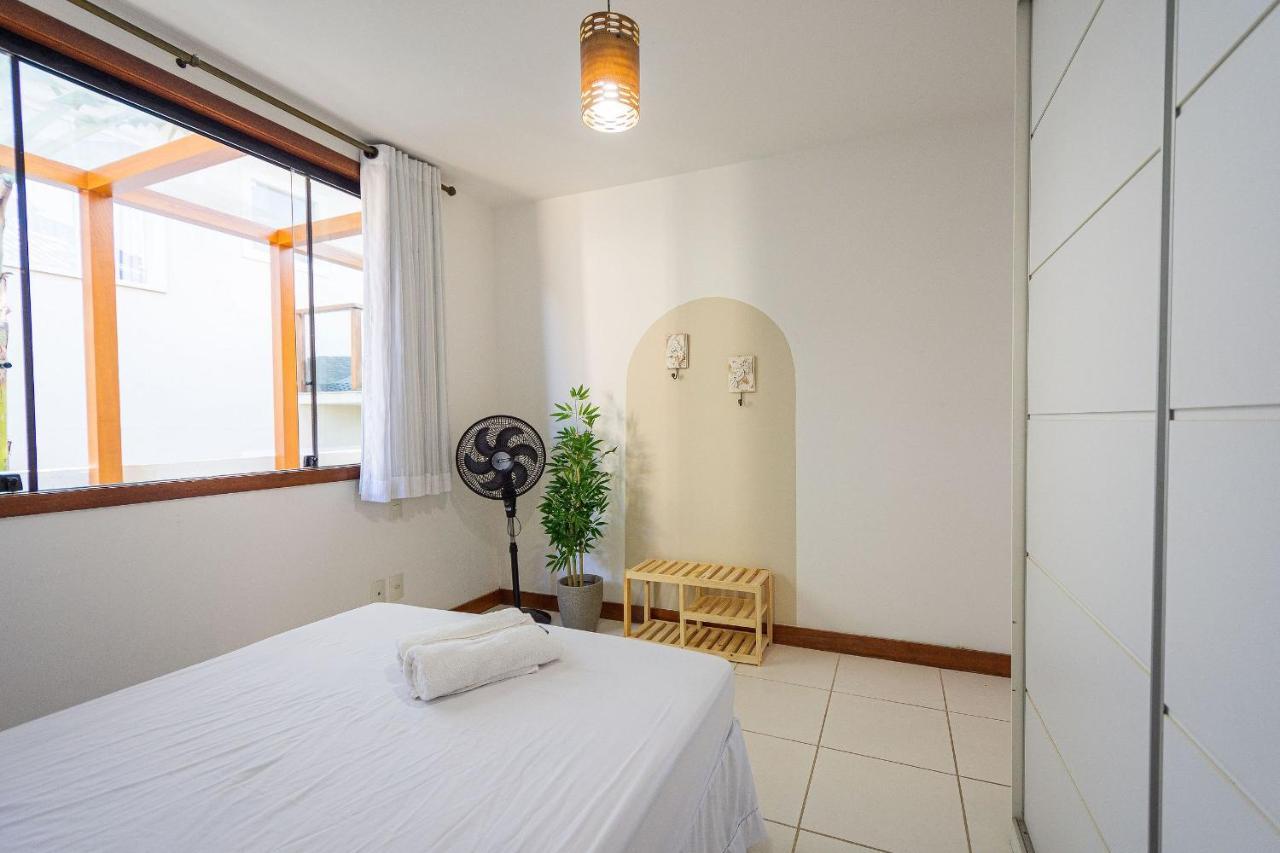 Casa espetacular entre Geribá e Ferradurinha - WIFI 200MB - Piscina do codomínio - 700 m da praia - Garagem - 4 Suites - Área gourmet privativa - Cozinha equipada - Área kids - Portaria 24h - Ar condicionado Búzios Esterno foto