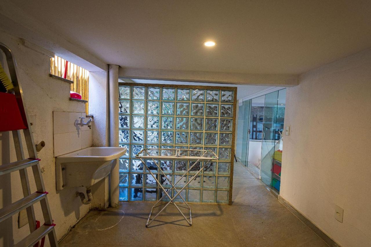 Casa espetacular entre Geribá e Ferradurinha - WIFI 200MB - Piscina do codomínio - 700 m da praia - Garagem - 4 Suites - Área gourmet privativa - Cozinha equipada - Área kids - Portaria 24h - Ar condicionado Búzios Esterno foto